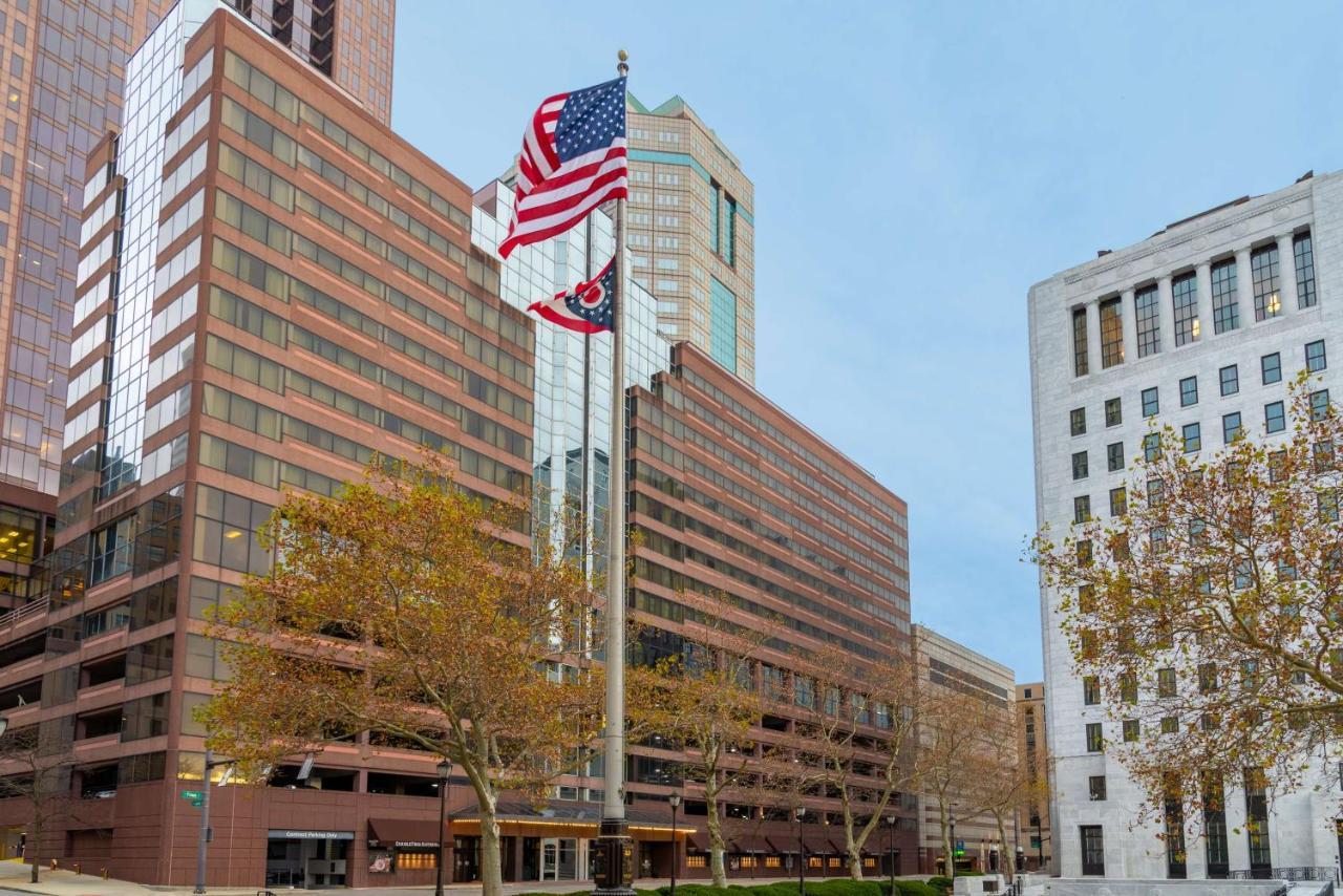 Doubletree Suites By Hilton Hotel Columbus Downtown Extérieur photo