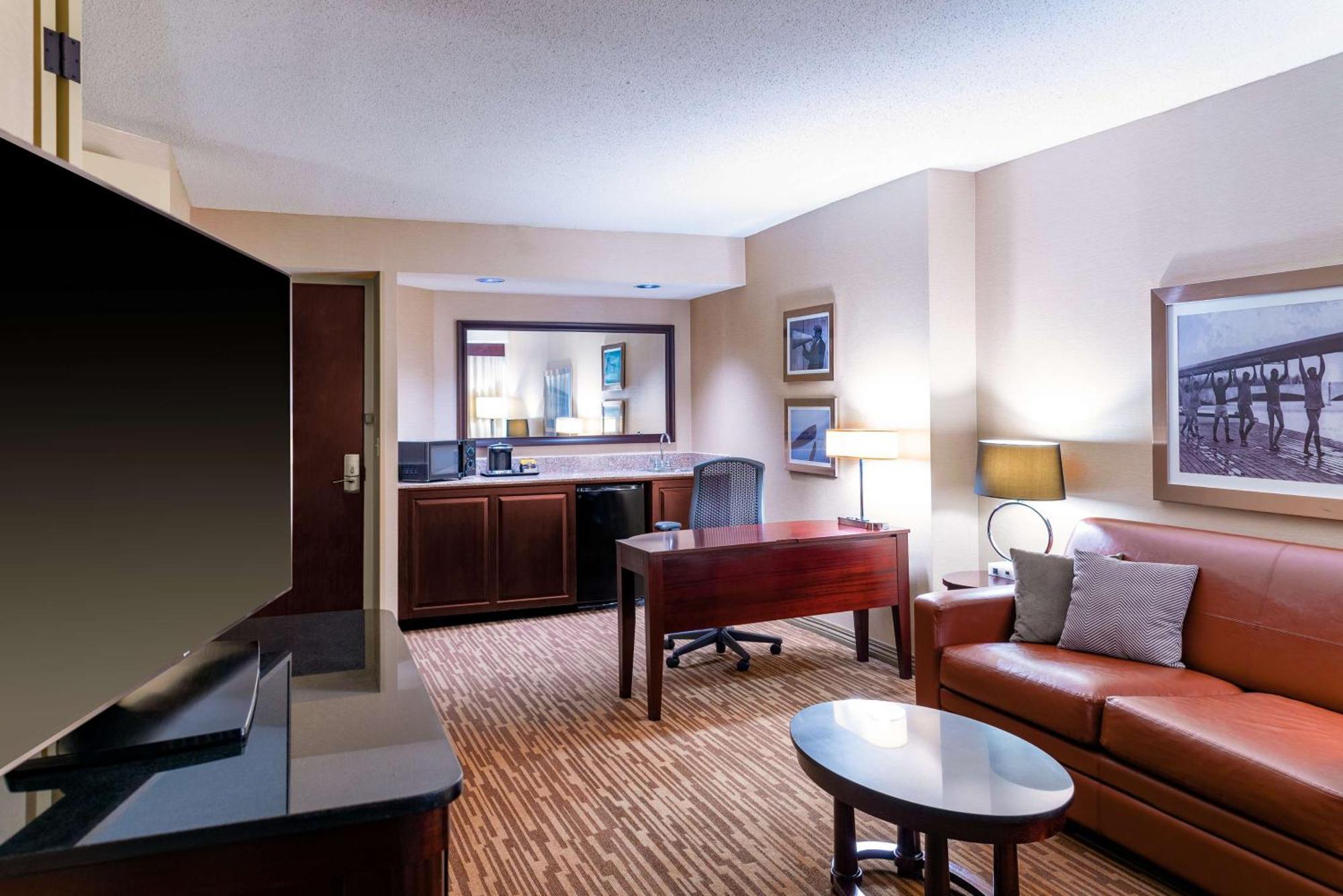 Doubletree Suites By Hilton Hotel Columbus Downtown Extérieur photo