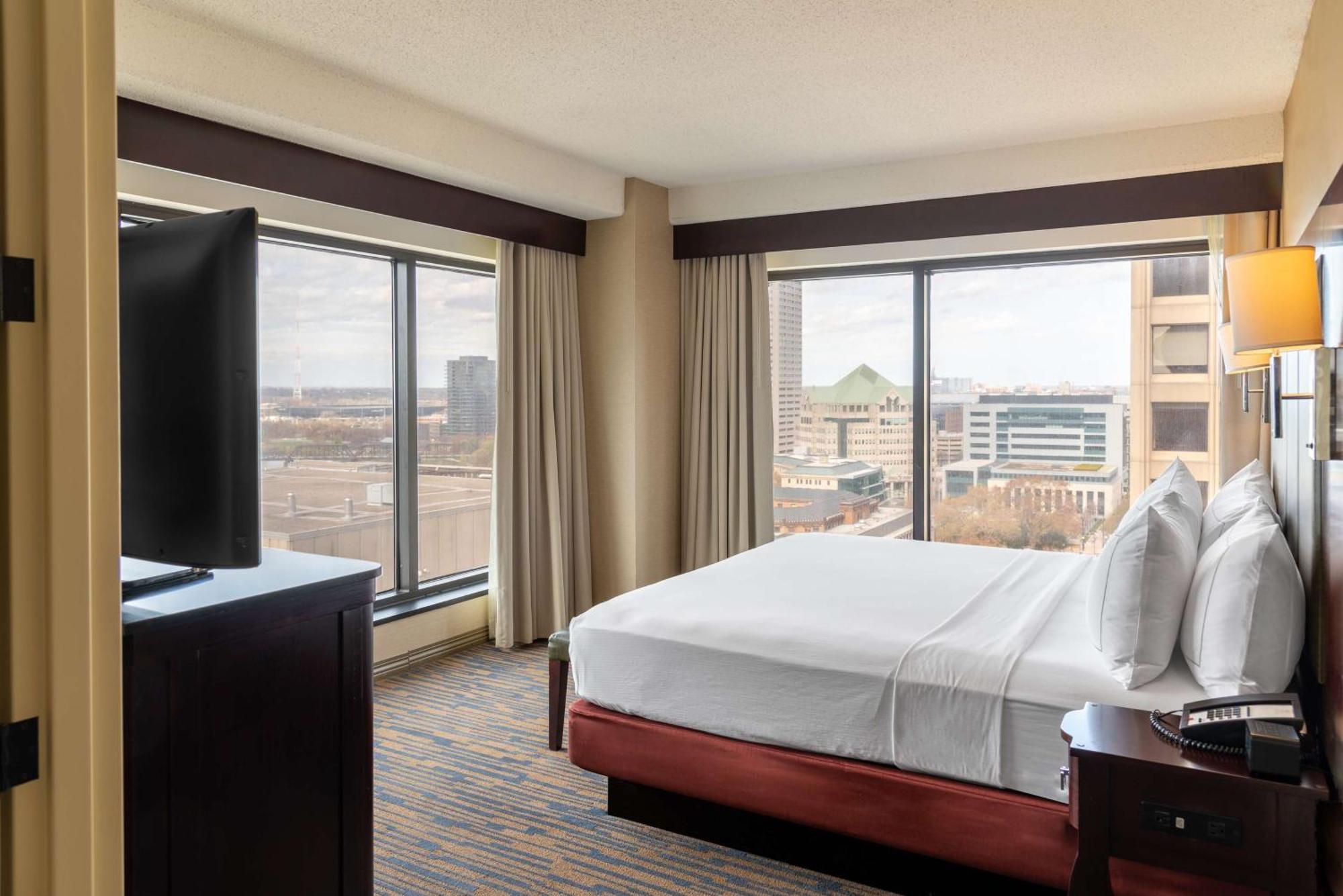 Doubletree Suites By Hilton Hotel Columbus Downtown Extérieur photo